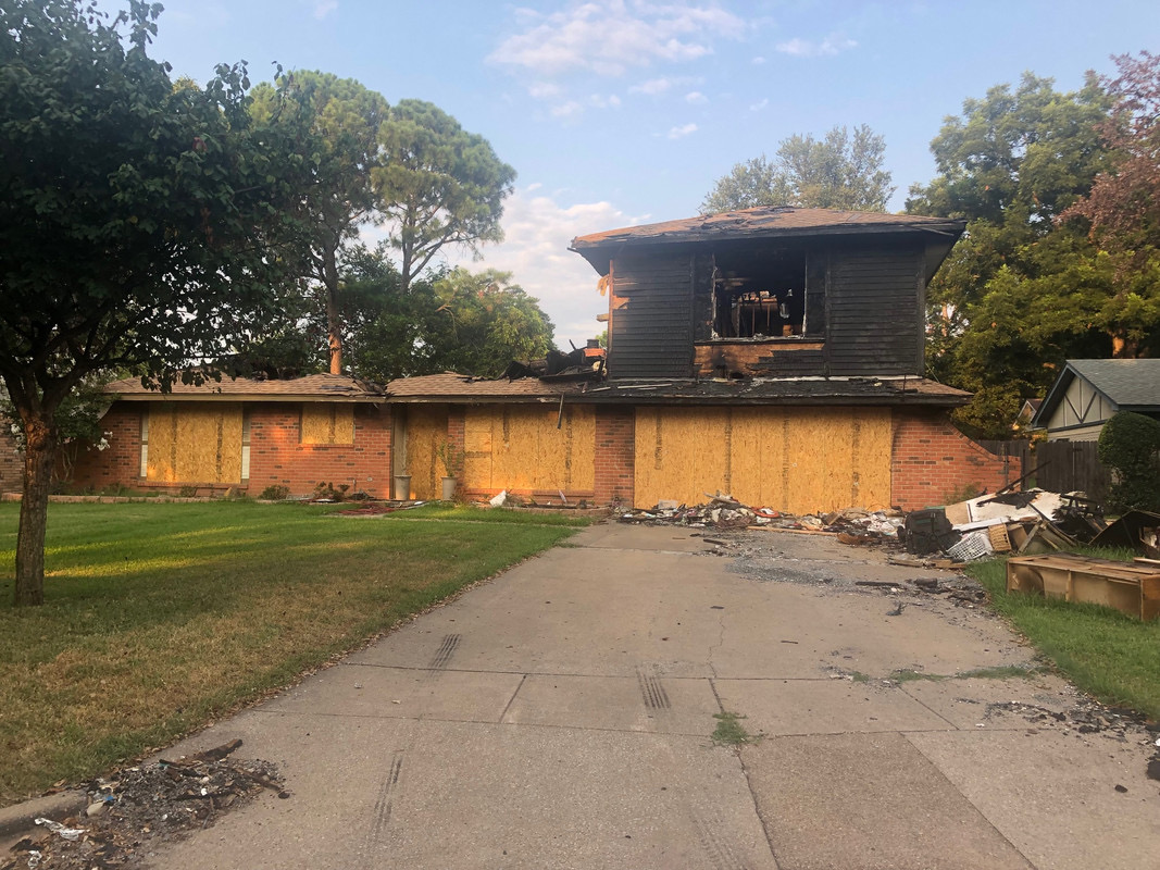 2003 Quincy, Arlington TX