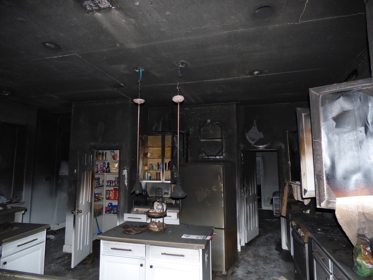 10733 Vista appliance damage